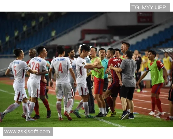 中超精彩对决上海上港迎战重庆斯威直播全程回顾与精彩瞬间分析